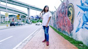 uniqlo fortnite collection shirt