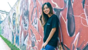 uniqlo fortnite collection shirt