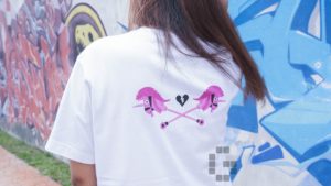 uniqlo fortnite collection shirt