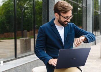 2021 ExpertBook Specs