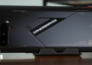 ROG Phone 5S Pro Review – Life in Technicolor Motion