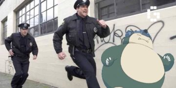 Cops Pokemon Go Snorlax