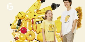uniqlo pokemon meets artists