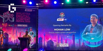 [Level Up KL 2023] MDEC Director Mohan Low Kicks Off MYDCF by Discussing Convergence in the Creative Industries