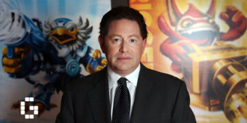 Activision Blizzard CEO Bobby Kotick Officially Stepping Down Following Microsoft Acquisition 
