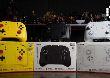 Omelet Super Joypad Review — An Ambitious Controller with Mixed Results