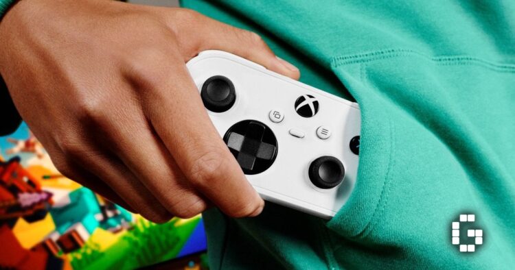 Microsoft Unveils New Xbox Nano Controller